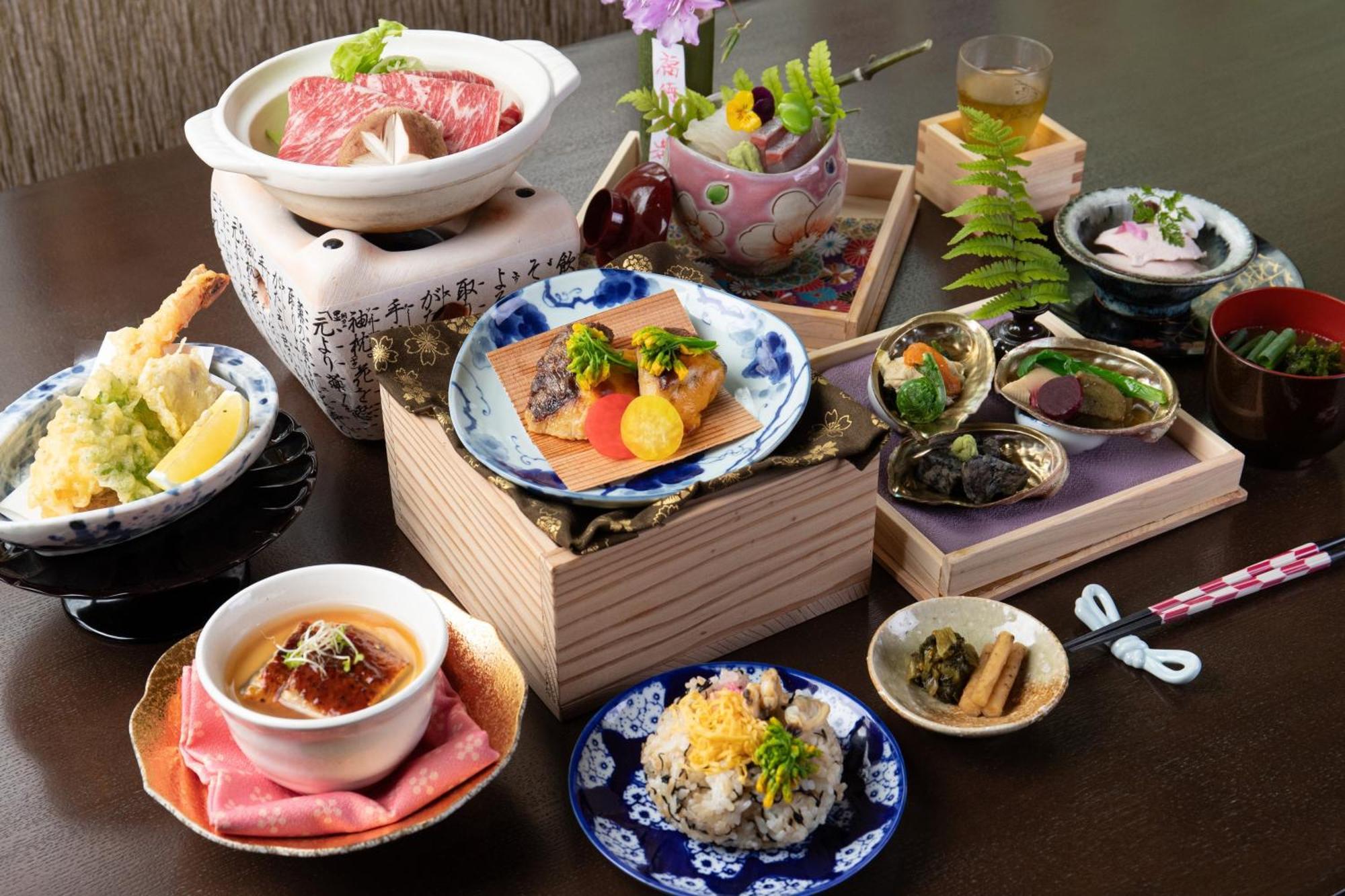 Ryokan Yufuin Besso Shikisai Yufu
